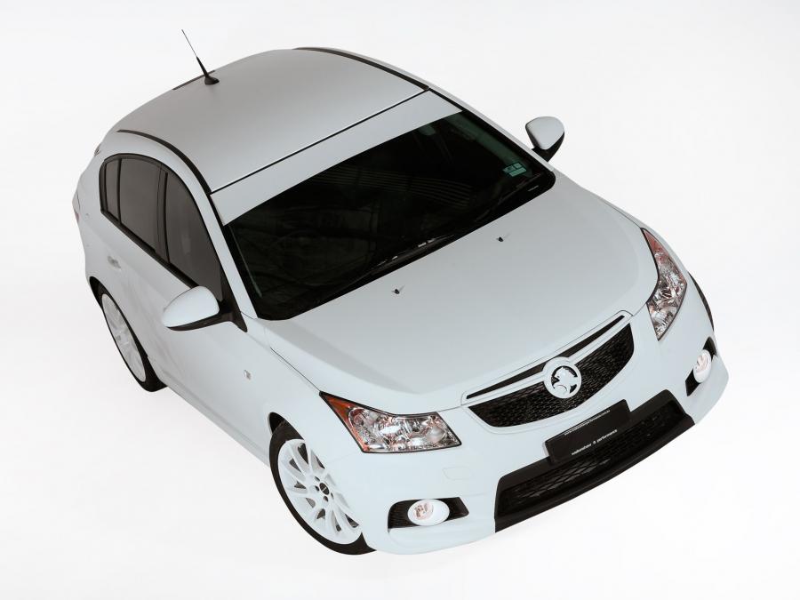  Holden Cruze Hatchback by Walkinshaw Performance 2012 года  (фото 10 из 14)
